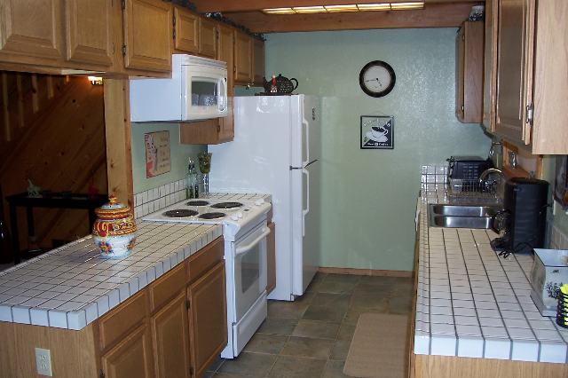 14464 Tyrol Road Truckee, CA 96161 - Photo 8 of 9 Gallery Image 8
