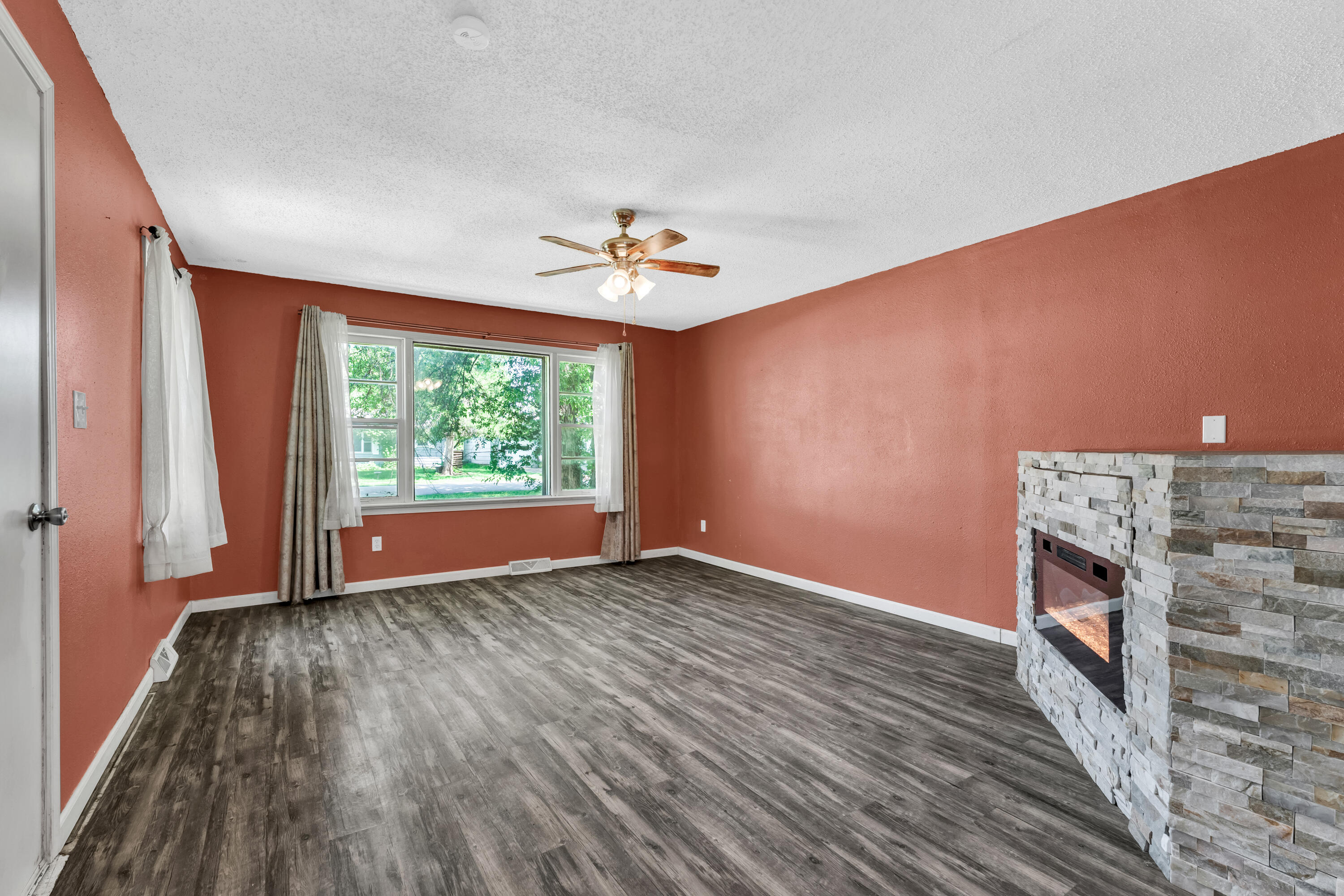 1714 West Scott Street Springfield, MO 65802 - Photo 12 of 39 Scott-43-15