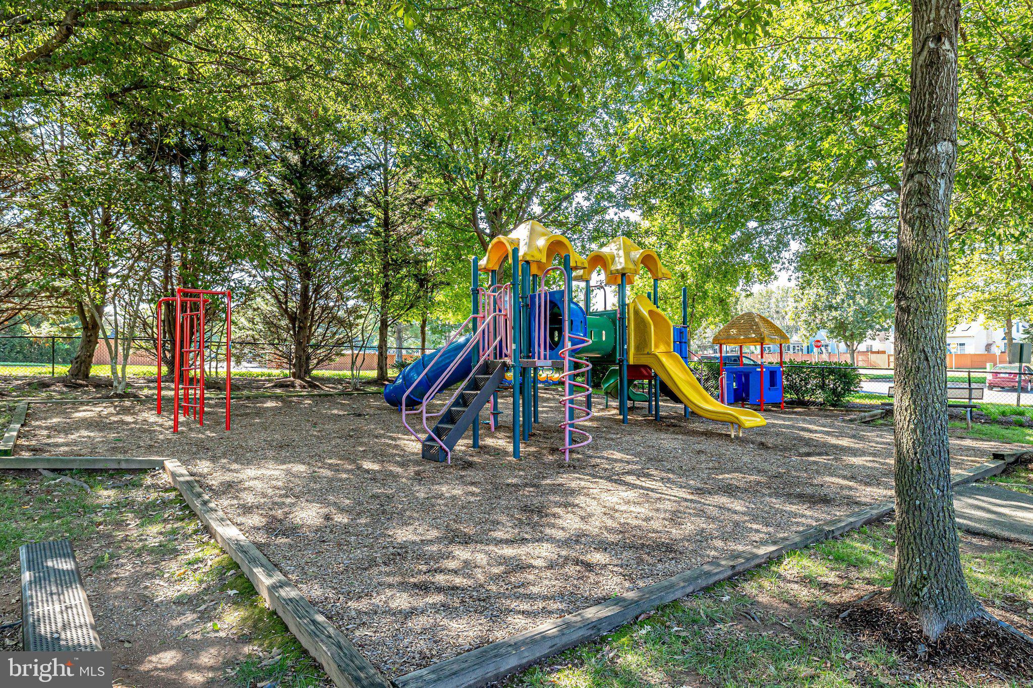 11812 Breton Court, Unit 1A Reston, VA 20191 - Photo 45 of 47 a view of outdoor space with garden and entertaining space