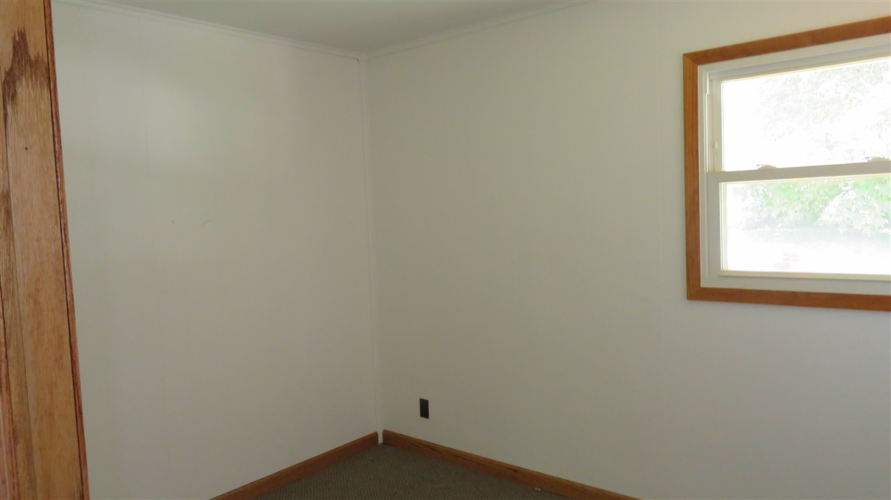 507 Turner Terrace Walton, IN 46994 - Photo 5 of 20