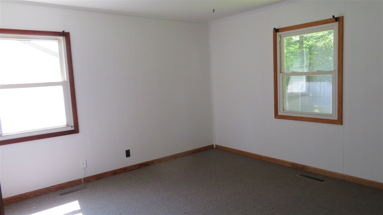 507 Turner Terrace Walton, IN 46994 - Photo 7 of 20
