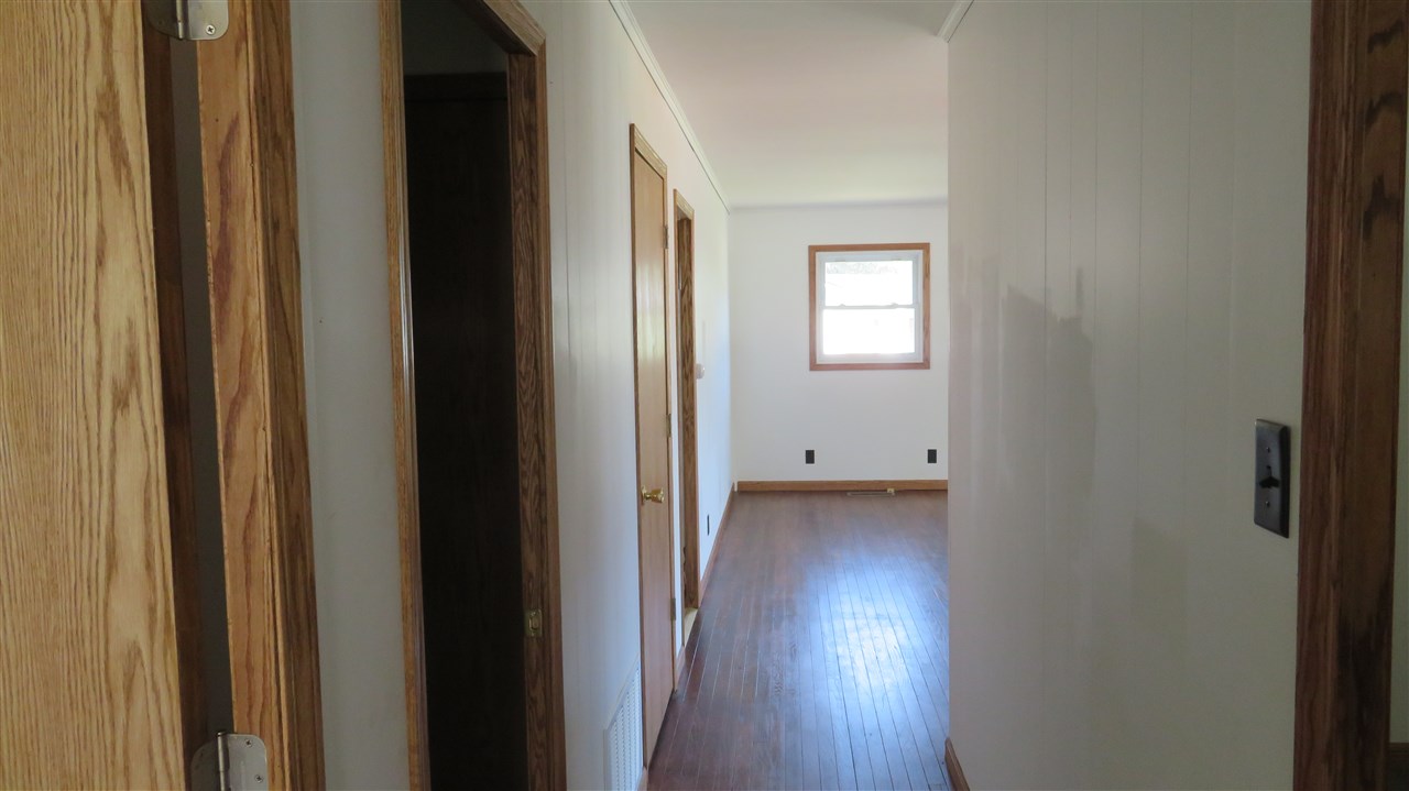 507 Turner Terrace Walton, IN 46994 - Photo 9 of 20