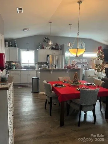 $325,000 | 318 Bungalow Drive, New Bern, NC 28562