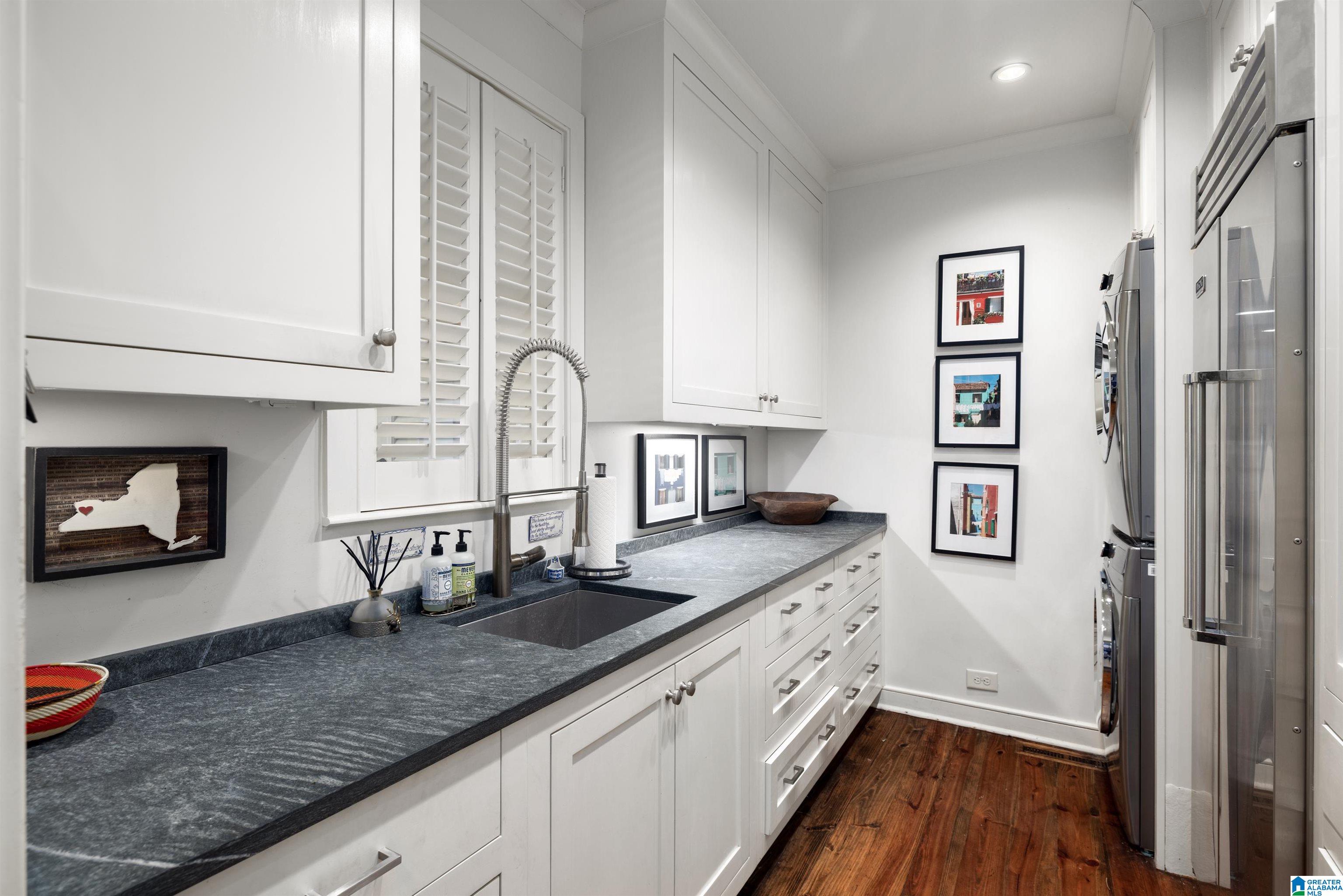 3187 Overhill Road Mountain Brook, AL 35223 - Photo 37 of 100 Gallery Image 37