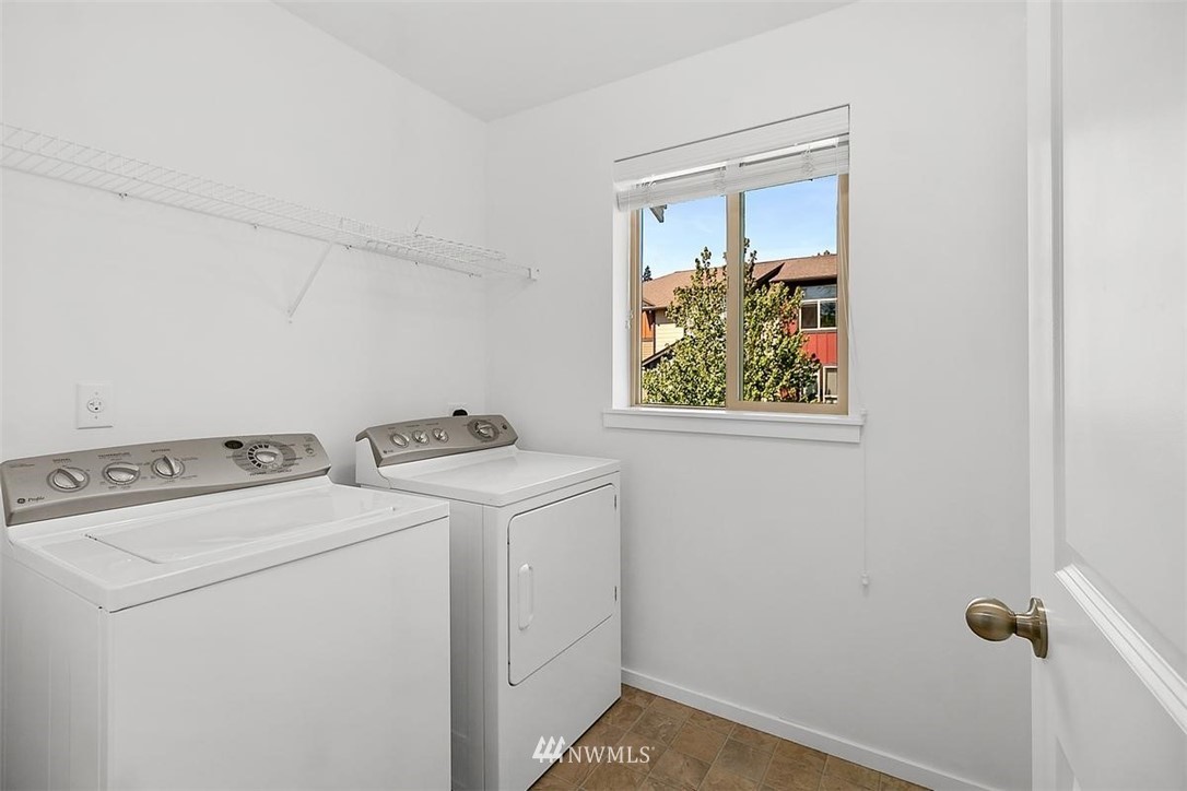 16502 2nd Drive Southeast Bothell, WA 98012 - Photo 19 of 32 Gallery Image 19