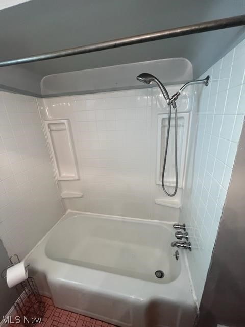 1135 Gordon Road Lyndhurst, OH 44124 - Photo 8 of 20