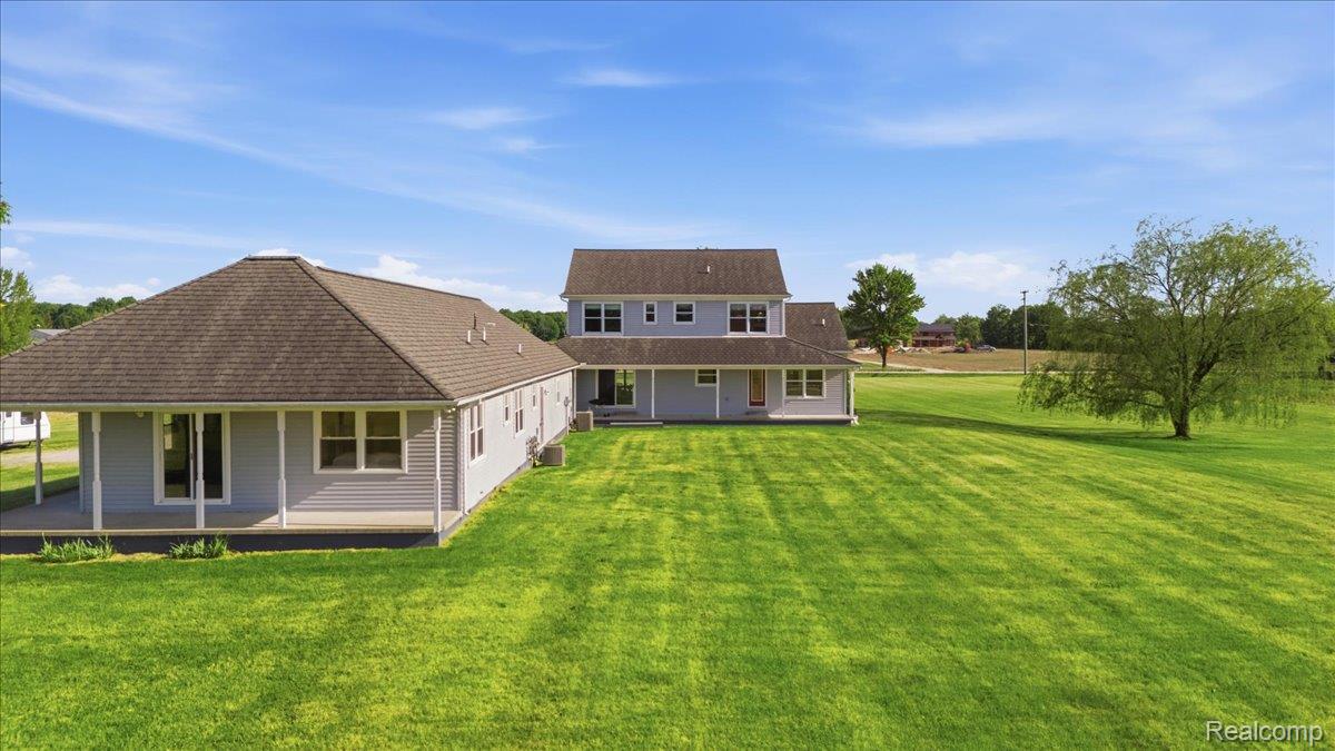 7868 Big Hand Road Columbus, MI 48063 - Photo 13 of 91