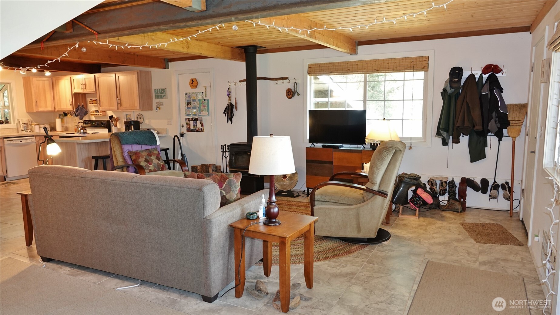 121 Oyehut Road Ocean Shores, WA 98569 - Photo 14 of 35