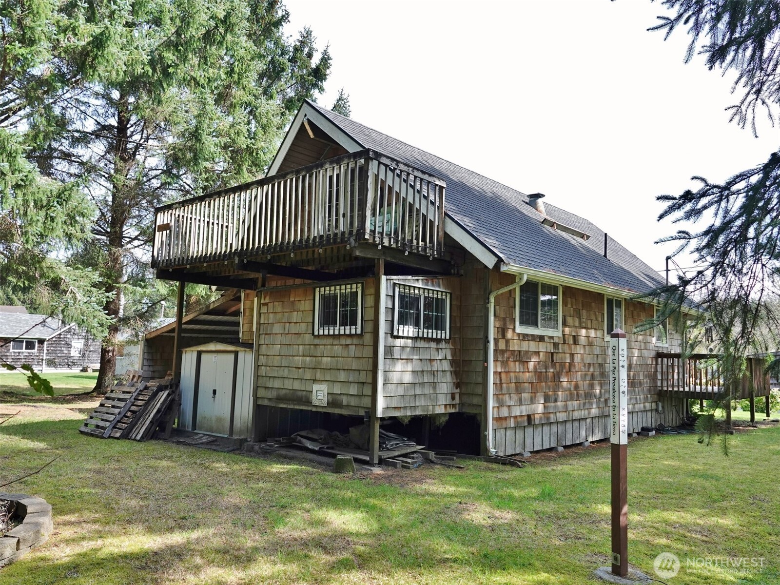 121 Oyehut Road Ocean Shores, WA 98569 - Photo 10 of 35