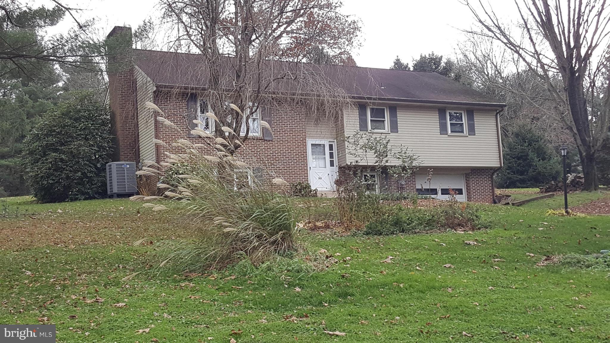 315 Tannery Road Reinholds, PA 17569 - Photo 3 of 27