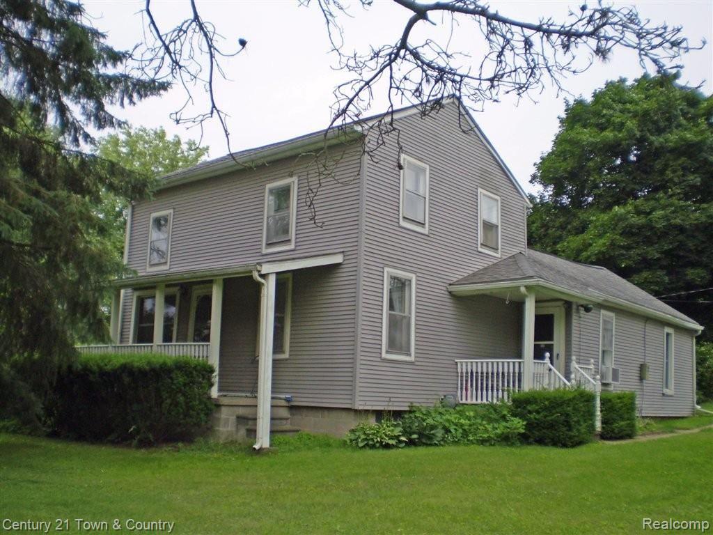 7531 Clintonville Road Clarkston, MI 48348 - Photo 1 of 15 1. FRONT VIEW.JPG
