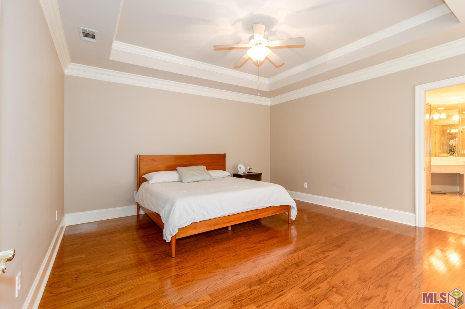 5436 Heidis Place Baton Rouge, LA 70817 - Photo 13 of 23 Primary Bedroom
