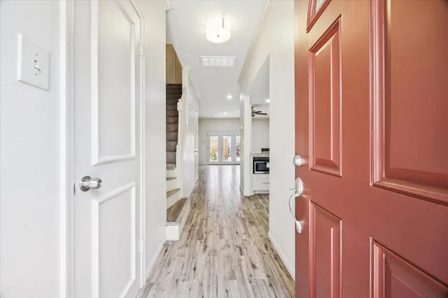 $1,875 | 14703 Barryknoll Lane, Unit 25, Houston, TX 77079