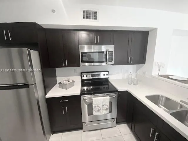 $2,800 | 2061 Renaissance Boulevard, Unit 204, Miramar, FL 33025