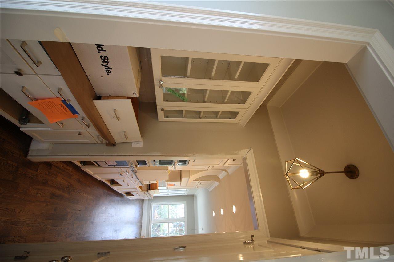 2705 1/2 Gordon Street Raleigh, NC 27608 - Photo 4 of 25 a view of a entryway