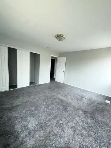 $122,900 | 711 Driftwood Court, Unit 1, University Park, IL 60484