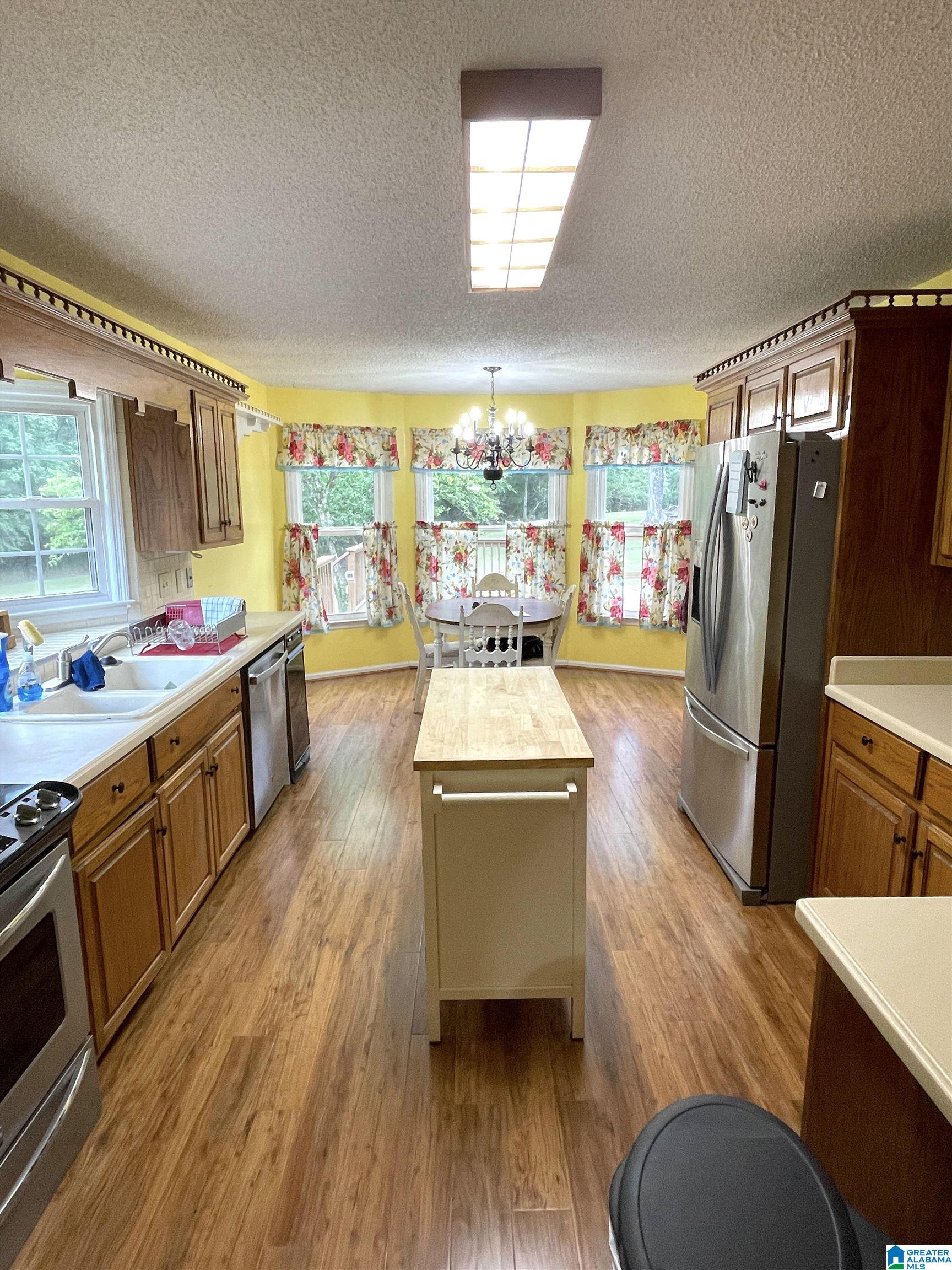 2023 Brookside Coalburg Road Birmingham, AL 35214 - Photo 31 of 51