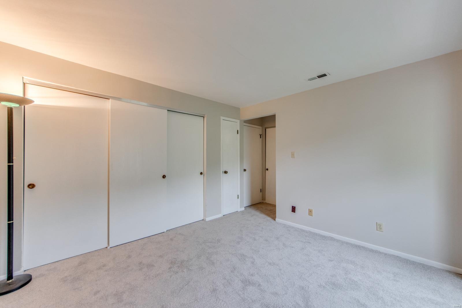 701 Ridgeside Drive, Unit J Ballwin, MO 63021 - Photo 20 of 30