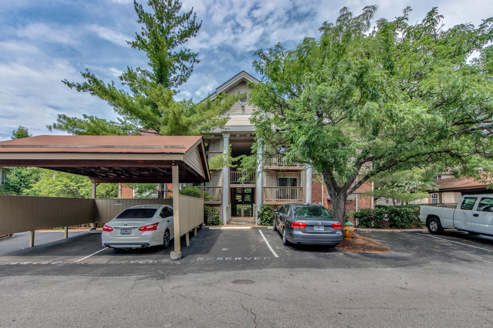 701 Ridgeside Drive, Unit J Ballwin, MO 63021 - Photo 4 of 30