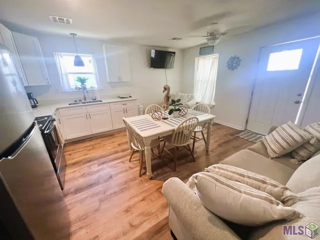 $475,000 | 2397 Highway 1, Unit A & B, Grand Isle, LA 70358