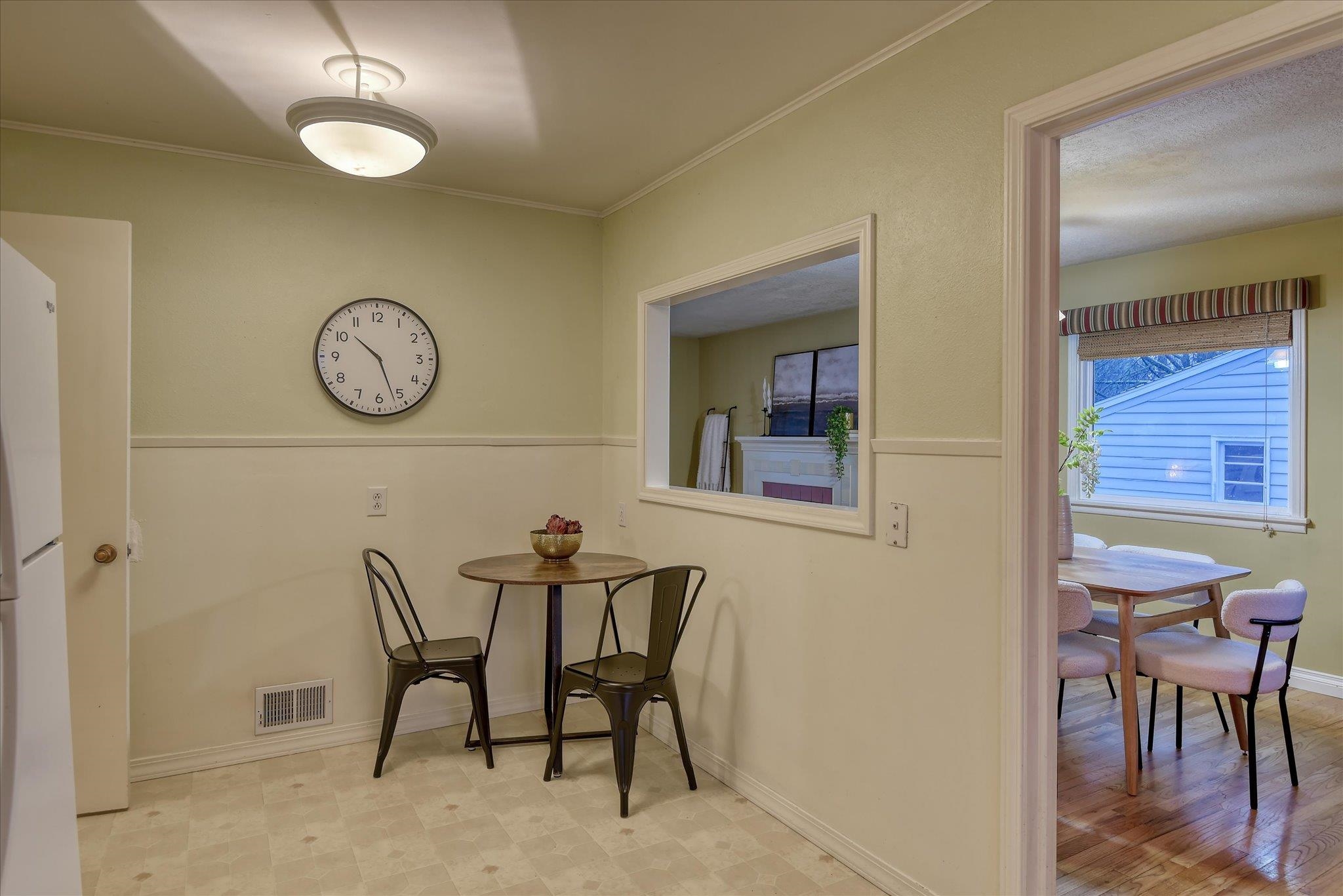 1027 East 37th Avenue Spokane, WA 99203 - Photo 14 of 35