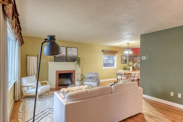 $335,000 | 1027 East 37th Avenue, Spokane, WA 99203