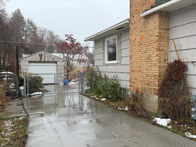 $335,000 | 1027 East 37th Avenue, Spokane, WA 99203