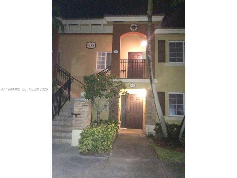 935 Northeast 33rd Terrace, Unit 203 Homestead, FL 33033 - Photo 13 of 26 Exterior Front