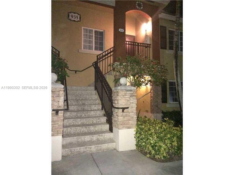 935 Northeast 33rd Terrace, Unit 203 Homestead, FL 33033 - Photo 2 of 26 Exterior Front