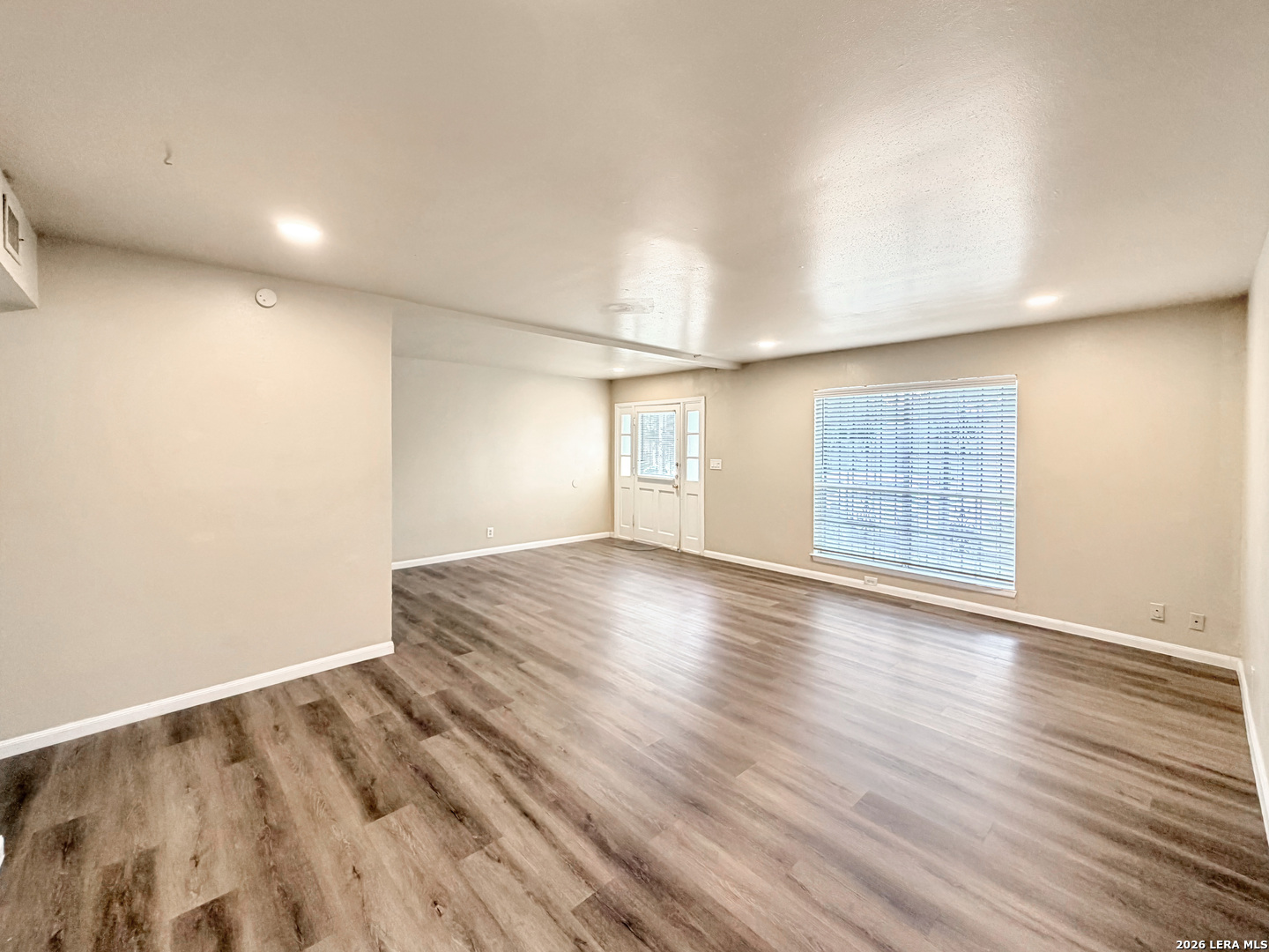6612 Spring Manor Street San Antonio, TX 78249 - Photo 5 of 28