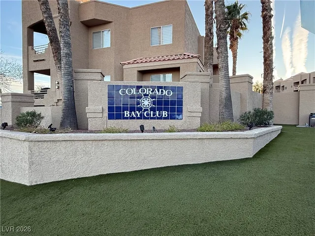 $173,900 | 2200 Highpointe Drive, Unit 202, Laughlin, NV 89029