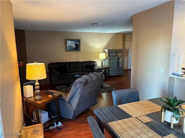 $173,900 | 2200 Highpointe Drive, Unit 202, Laughlin, NV 89029