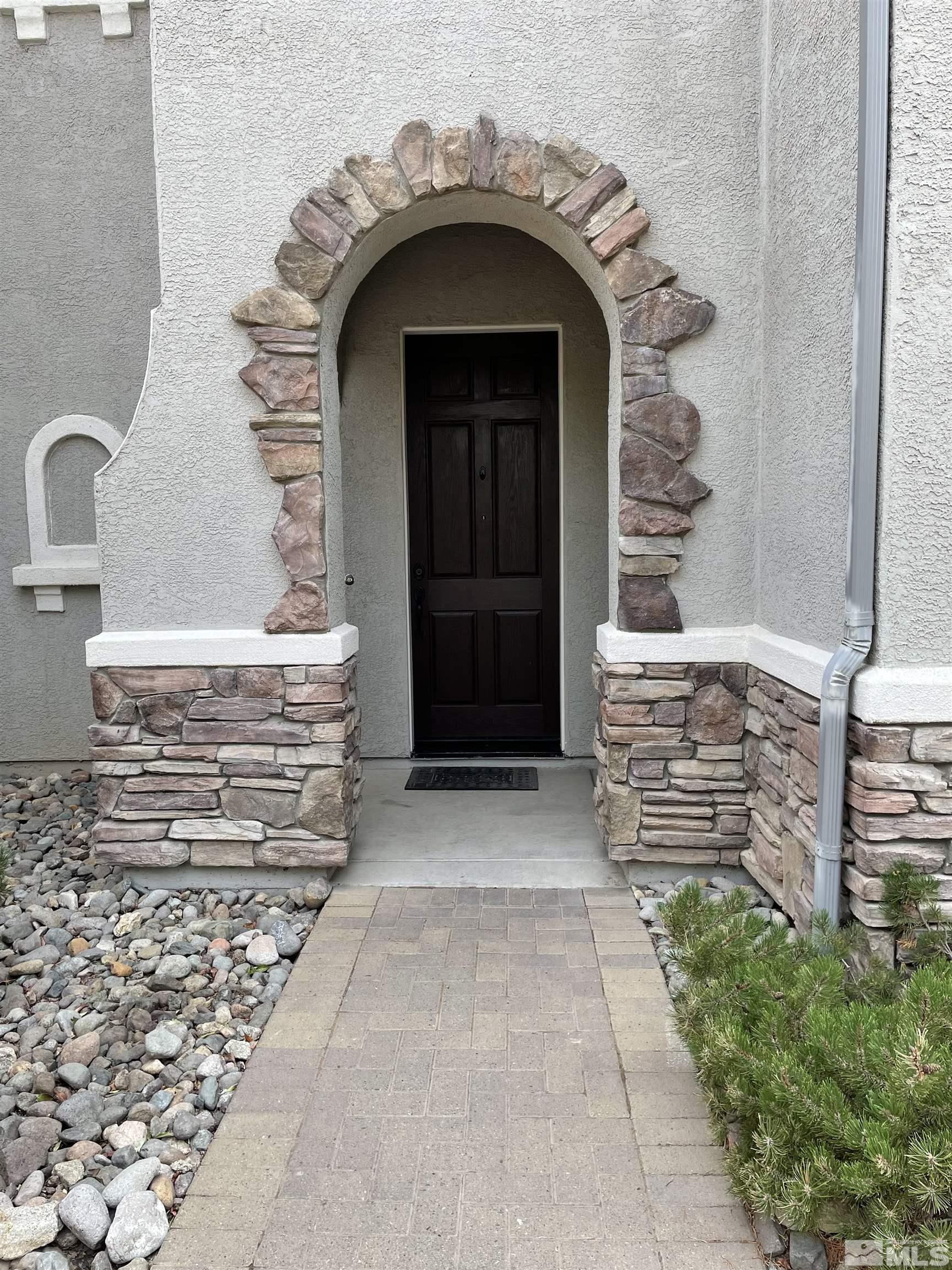 550 Terracina Way Reno, NV 89521 - Photo 4 of 30 Photo 4