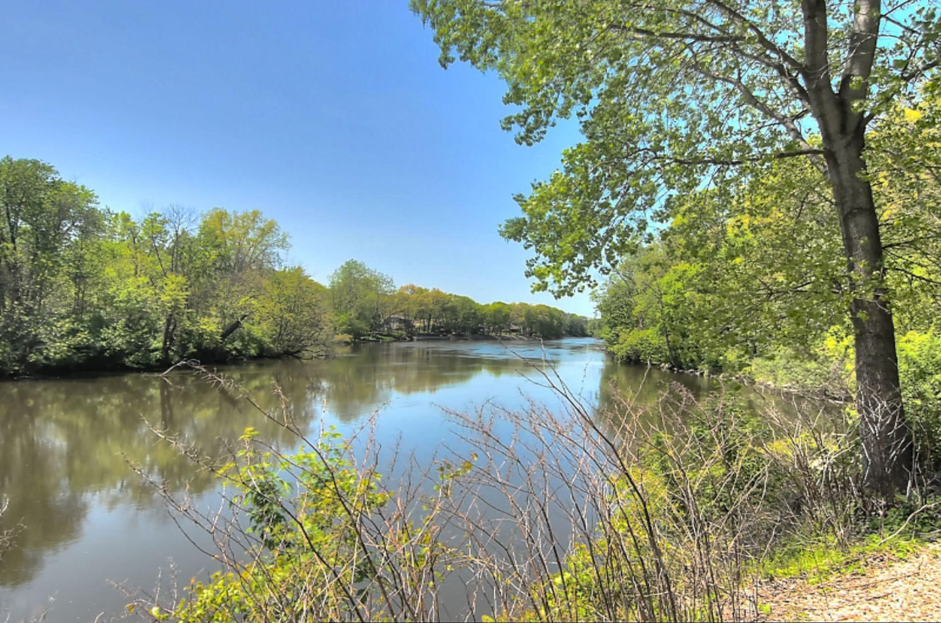 2000 North Old Us-31, Unit 2 Niles, MI 49120 - Photo 2 of 22 RFC S2 (14)