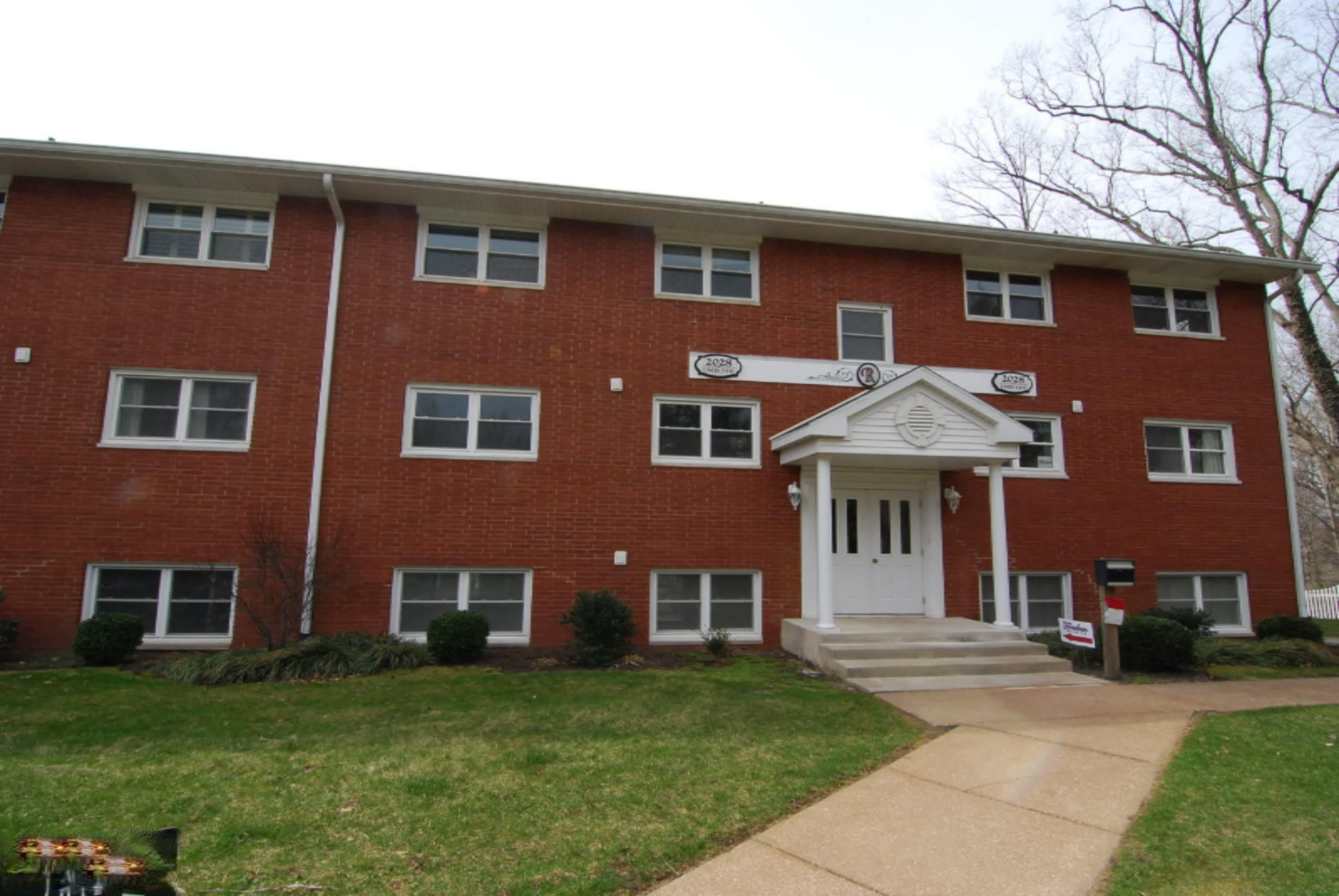 2000 North Old Us-31, Unit 2 Niles, MI 49120 - Photo 8 of 22 DSC_4302