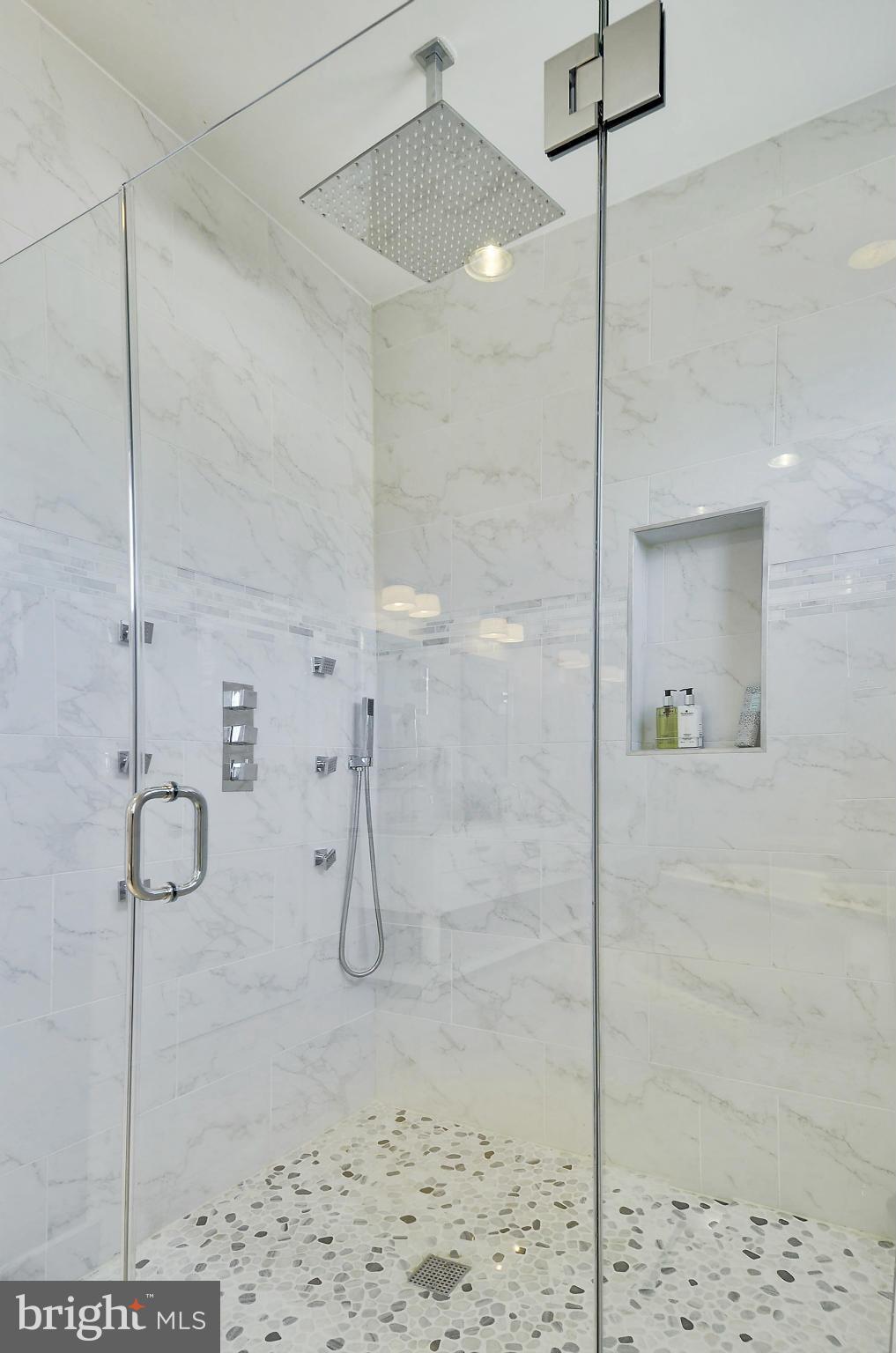 1350 K Street Southeast Washington, DC 20003 - Photo 22 of 28 a bathroom with a shower