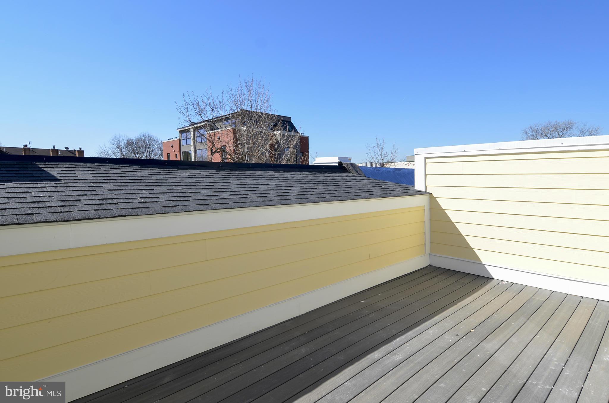 1350 K Street Southeast Washington, DC 20003 - Photo 24 of 28 a view of a balcony with an outdoor space