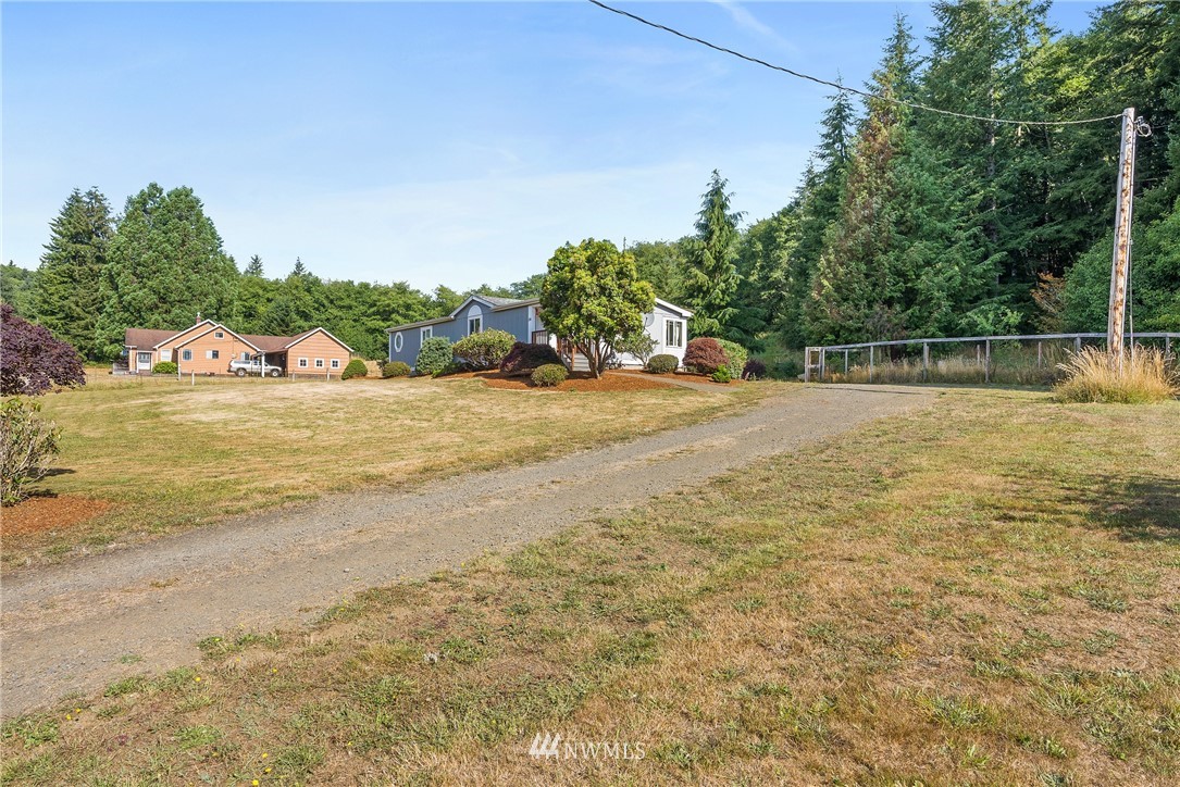 54 Richter Road Raymond, WA 98577 - Photo 3 of 20 Gallery Image 3