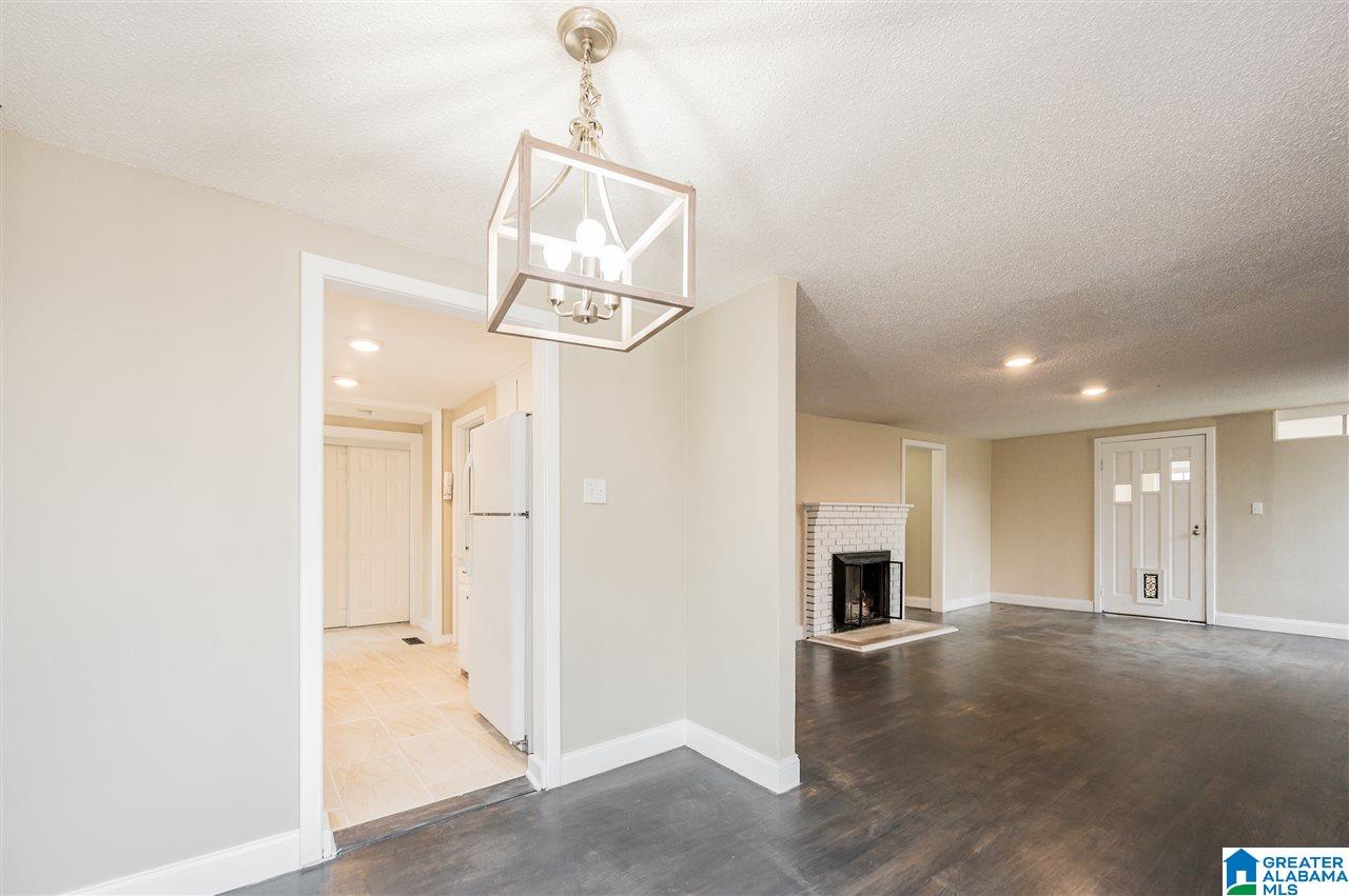 633 4th Terrace Pleasant Grove, AL 35127 - Photo 12 of 31