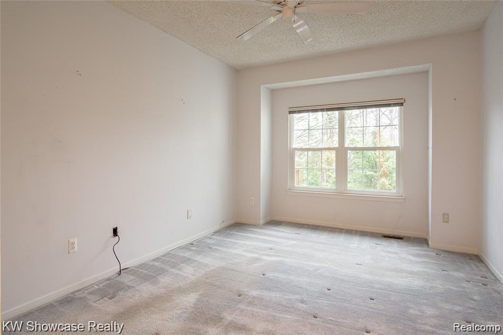 30910 Jasper Ridge Novi, MI 48377 - Photo 14 of 37