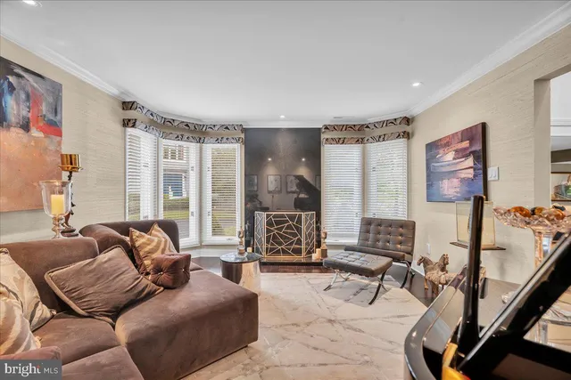 $599,500 | 701 Sunshine Lakes Drive, Voorhees, NJ 08043