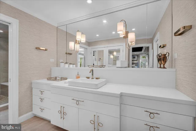 $599,500 | 701 Sunshine Lakes Drive, Voorhees, NJ 08043