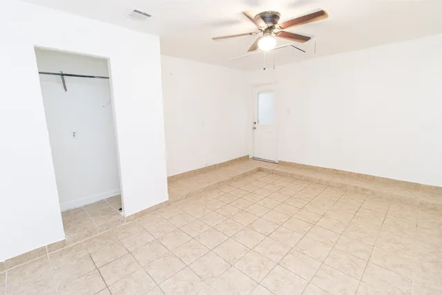 $1,850 | 918 Littleport Lane, Channelview, TX 77530