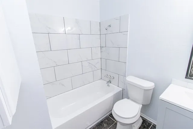 $1,850 | 918 Littleport Lane, Channelview, TX 77530