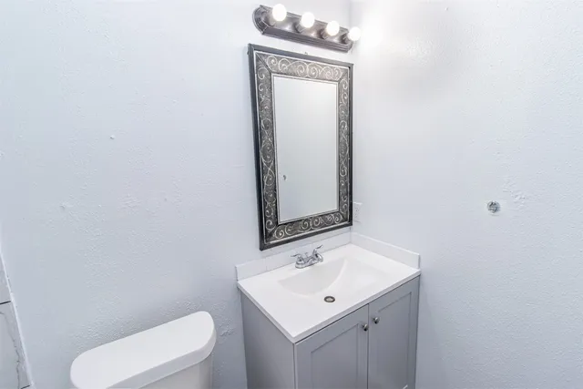 $1,850 | 918 Littleport Lane, Channelview, TX 77530