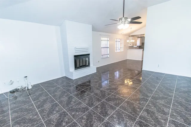 $1,850 | 918 Littleport Lane, Channelview, TX 77530