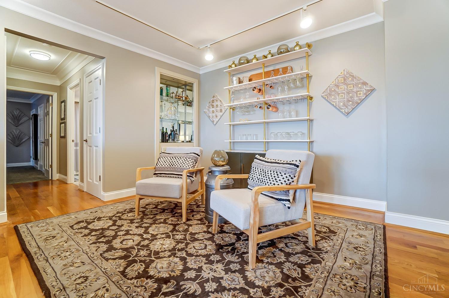 2444 Madison Road, Unit 1412 Cincinnati, OH 45208 - Photo 8 of 50