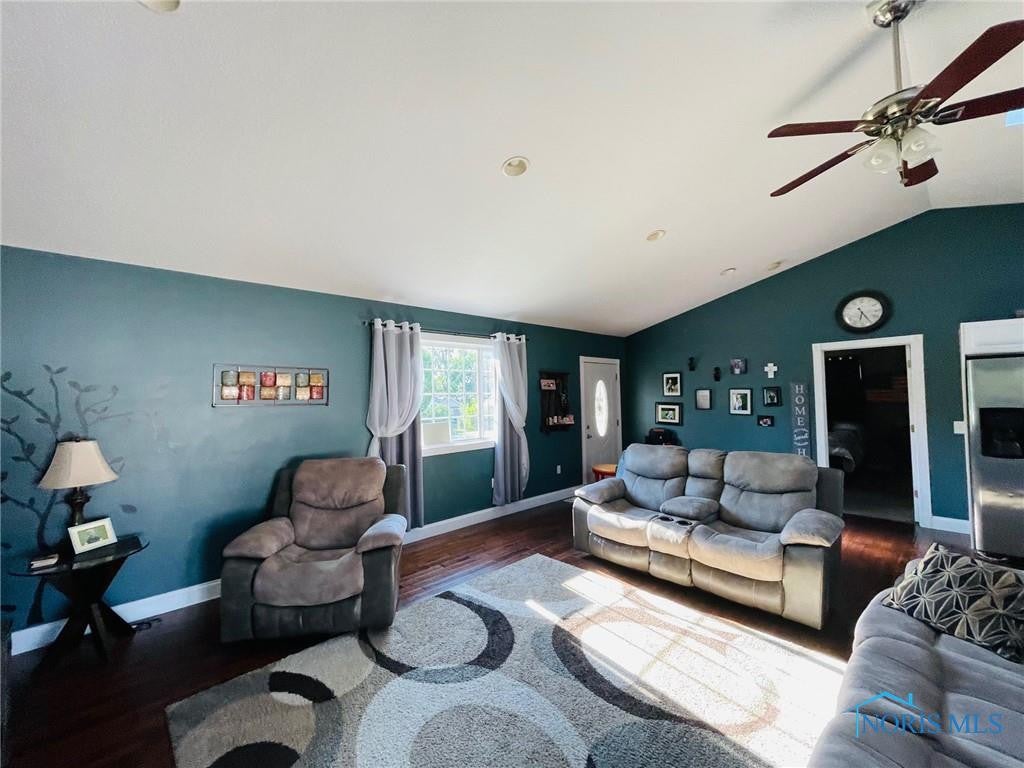 921 Patchen Road Oregon, OH 43616 - Photo 18 of 44 Gallery Image 18