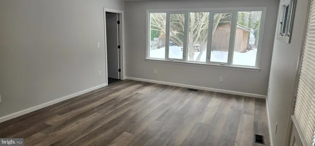 $3,000 | 212 New Albany Road, Moorestown, NJ 08057