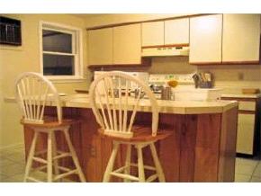 327 Circle Road, Unit C6 Manchester, NH 03103 - Photo 5 of 9